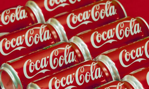 Η Coca Cola ανακοίνωσε μαζική ανάκληση προϊόντων στην Ευρώπη λόγω υψηλής περιεκτικότητας σε χλωρικό άλας – Δεν αφορά την Ελλάδα