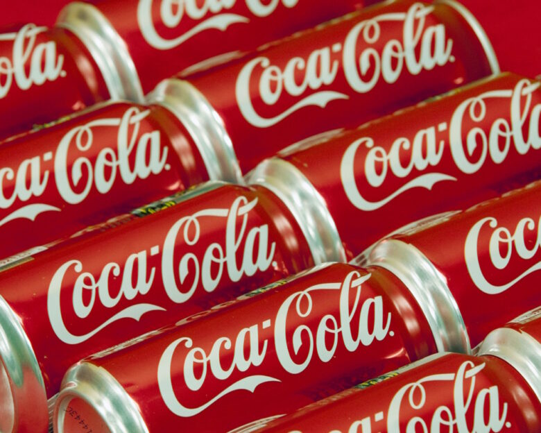 Η Coca Cola ανακοίνωσε μαζική ανάκληση προϊόντων στην Ευρώπη λόγω υψηλής περιεκτικότητας σε χλωρικό άλας – Δεν αφορά την Ελλάδα