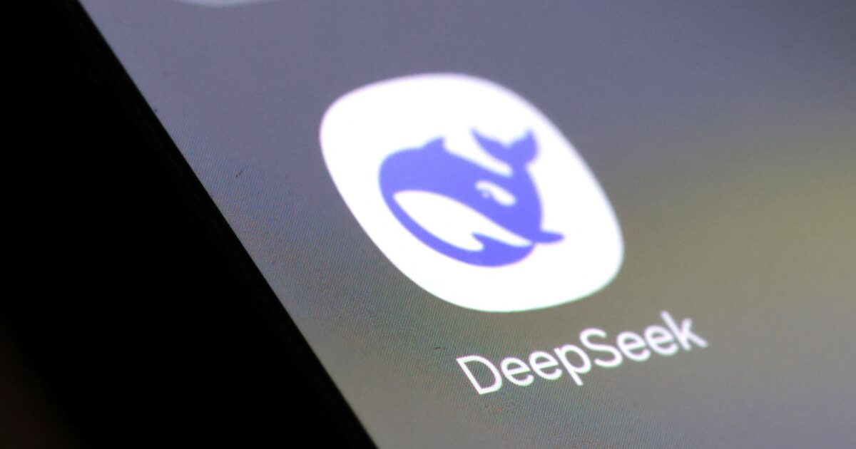 Πως η DeepSeek αποτελεί τον «πιλότο» της Κίνας για ένα ακόμα μεγαλύτερο χτύπημα στα αμερικανικά τσιπ