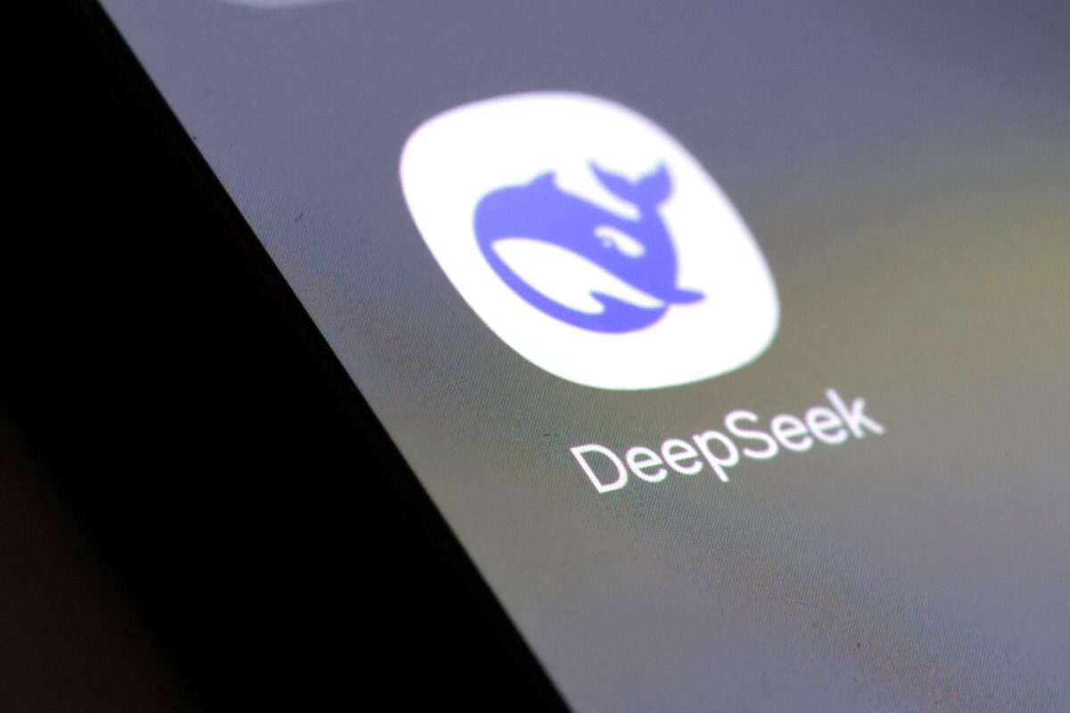 Πως η DeepSeek αποτελεί τον «πιλότο» της Κίνας για ένα ακόμα μεγαλύτερο χτύπημα στα αμερικανικά τσιπ