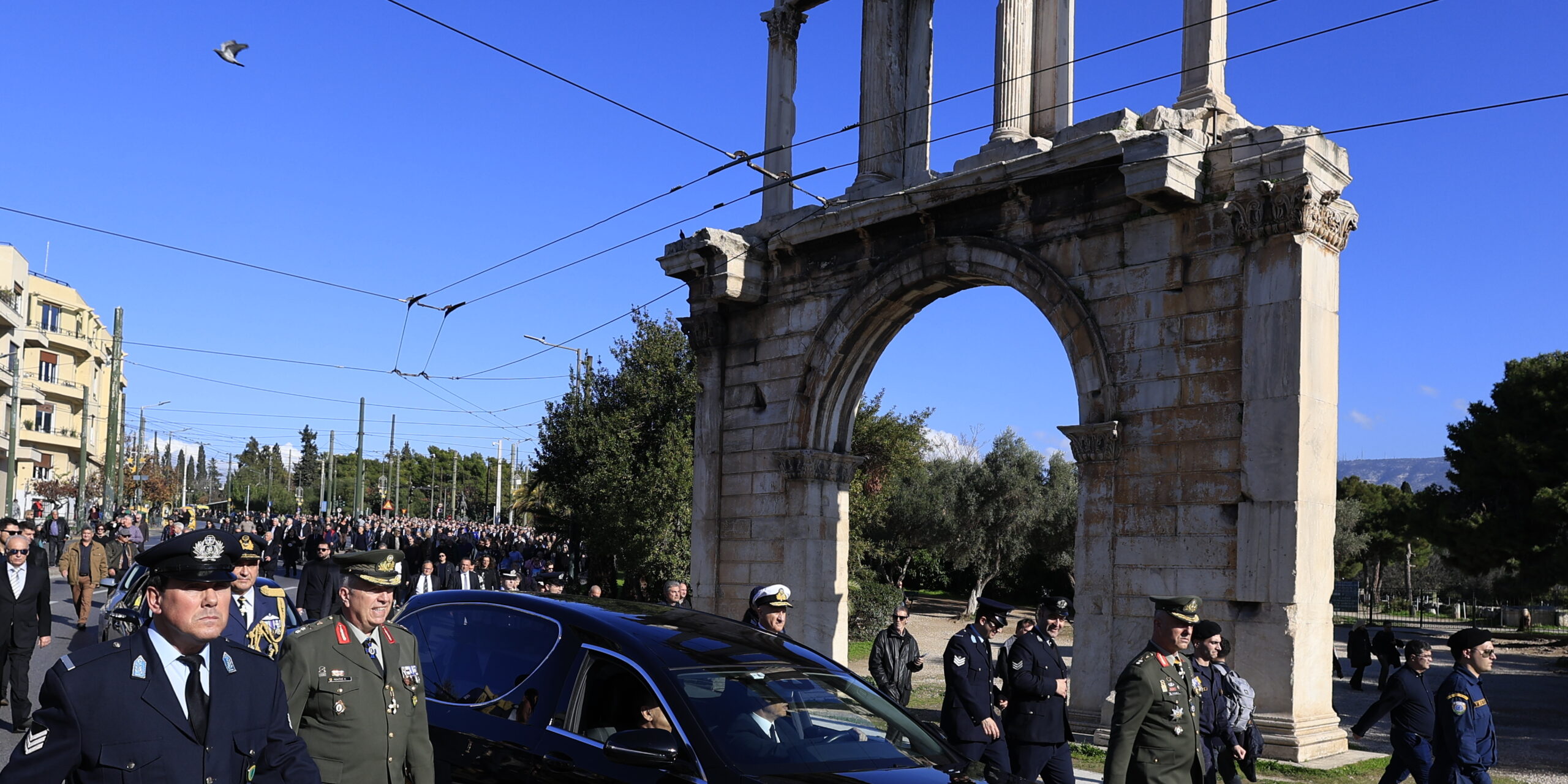 Η κηδεία του Κώστα Σημίτη μέσα από 20 φωτογραφικά κλικ