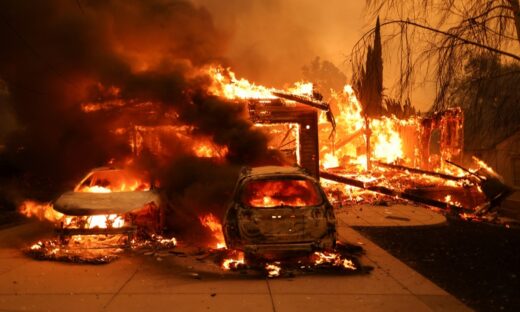 Λος Άντζελες: Εικόνες καταστροφής από την πύρινη κόλαση – Στάχτη πάνω από 1.000 κτίρια, νεκροί και πολλοί τραυματίες