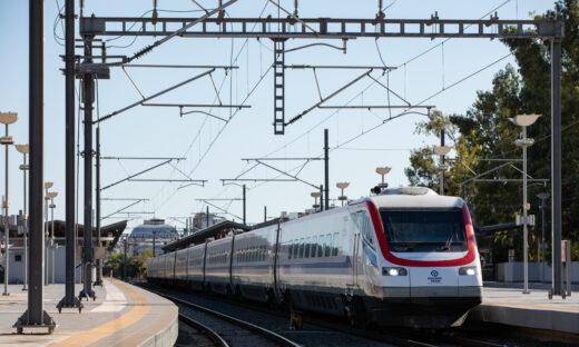 ΟΚΑΝΑ & Hellenic Train: Συνεργασία με φόντο την κατανόηση και συμπερίληψη