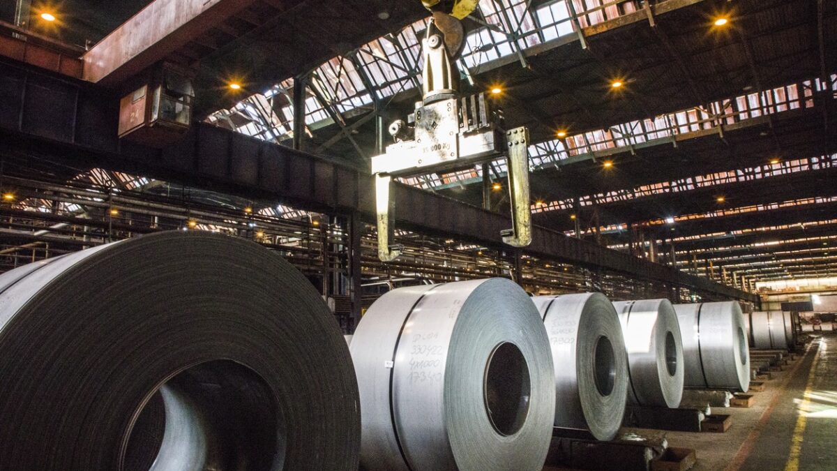 Οι εταιρείες χάλυβα US Steel και Nippon Steel προσφεύγουν στη δικαιοσύνη κατά της κυβέρνησης Μπάιντεν