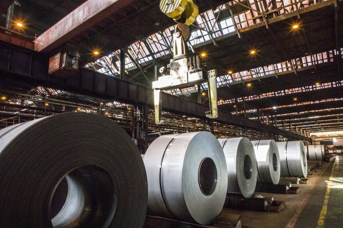 Οι εταιρείες χάλυβα US Steel και Nippon Steel προσφεύγουν στη δικαιοσύνη κατά της κυβέρνησης Μπάιντεν