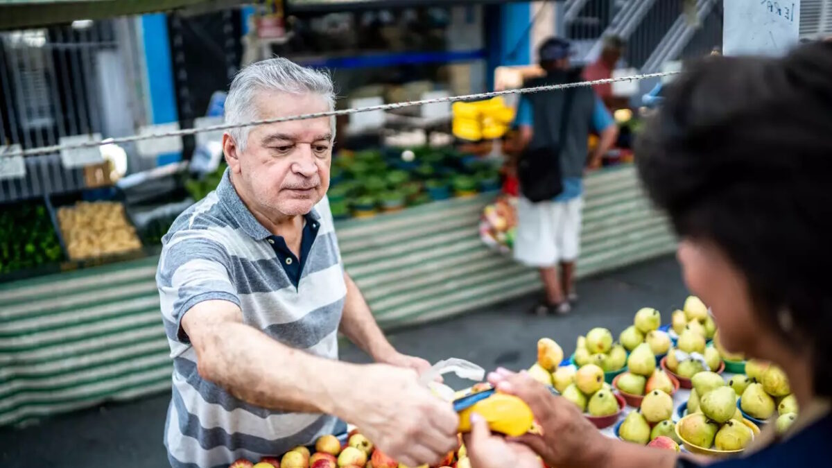 Επιστρέφονται οι άδειες στους πωλητές