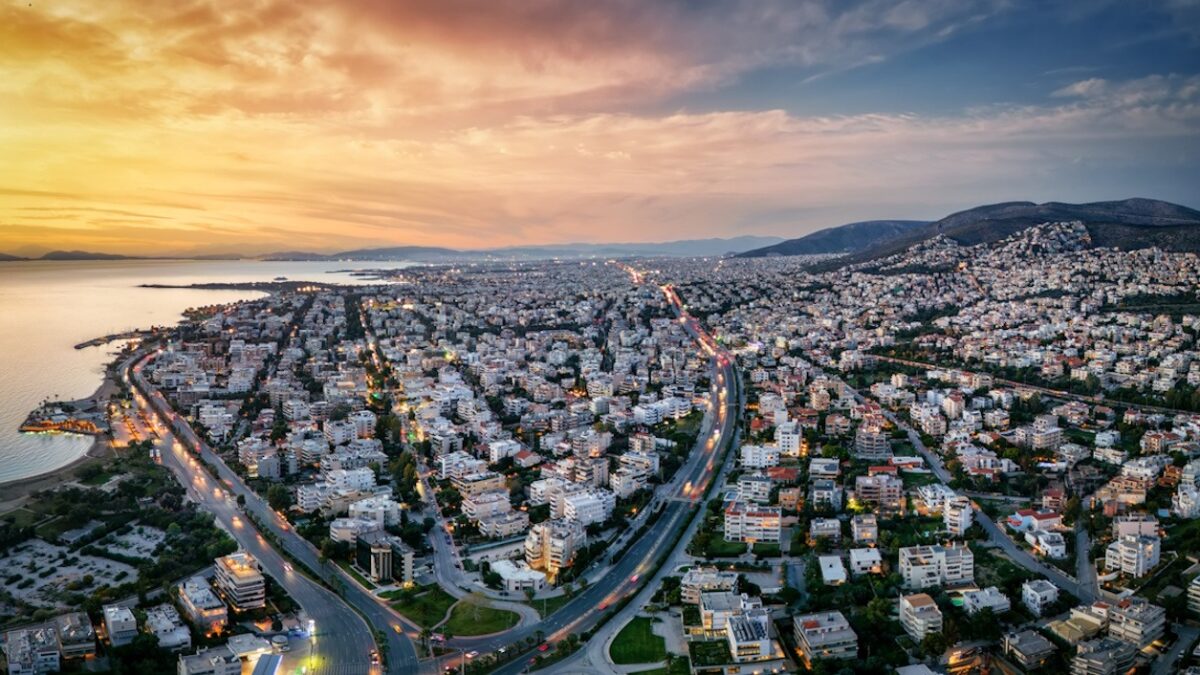 Αλλάζουν οι αντικειμενικές αξίες ακινήτων σε περιοχές με θέα όπως το Ελληνικό, Γλυφάδα και Άλιμος