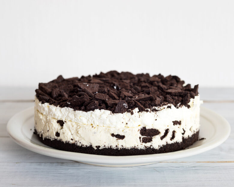 Cheesecake Oreo με επικάλυψη γκανάς λευκής σοκολάτας