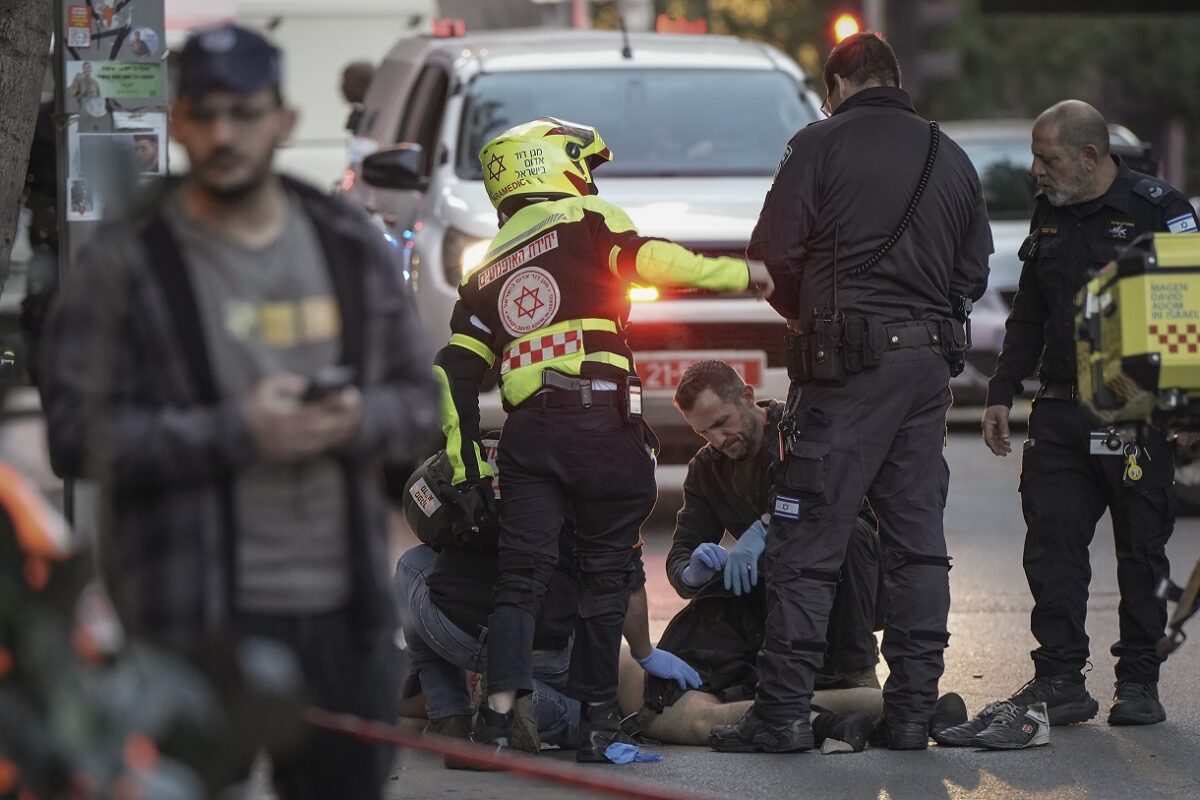 Τελ Αβίβ: Πυροβολισμοί σε εμπορικό κέντρο – Δύο σοβαρά τραυματίες – Νεκρός ο δράστης