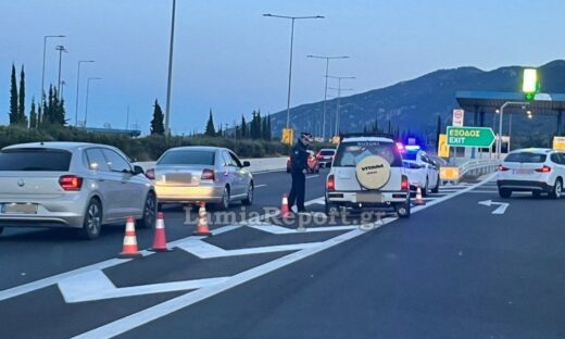 Μποτιλιάρισμα έξω από τη Λαμία λόγω της επιστροφής των εκδρομέων: Πού αλλού έχει κίνηση