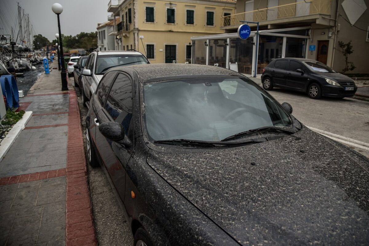 Καιρός: Έρχονται λασποβροχές, σκόνη και υγρασία το επόμενο διήμερο – «Κρύα και χιόνια από εβδομάδα»