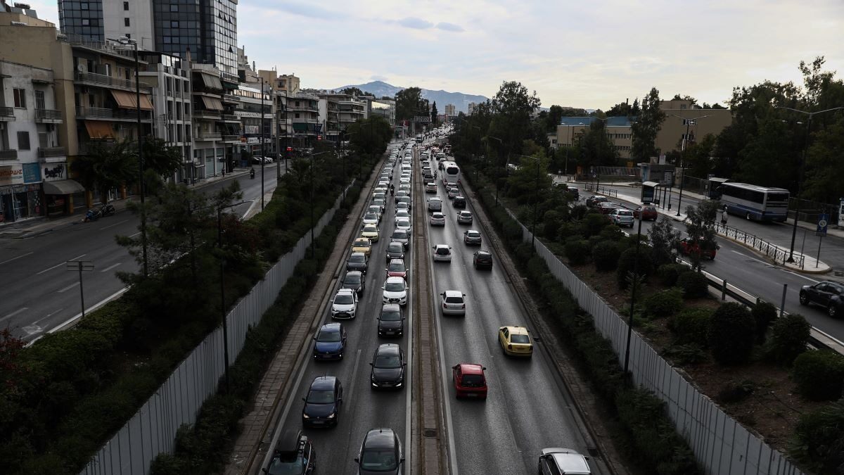 Μηχανάκι παρέσυρε και σκότωσε 51χρονο στη Λεωφόρο Μεσογείων