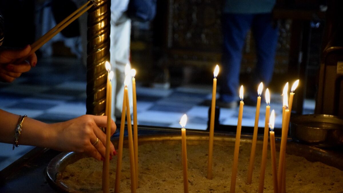 Ποιοι ήταν οι τρεις Ιεράρχες που γιορτάζουν σήμερα