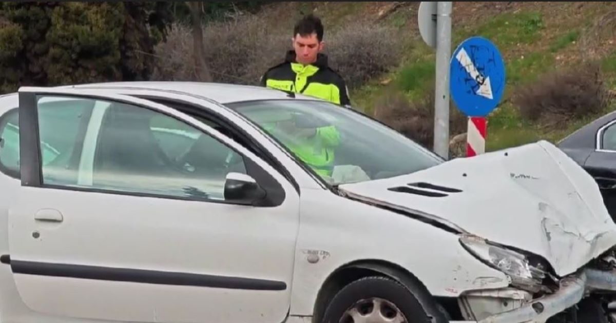 Τροχαίο με τραυματία στην Αλίμου – Κατεχάκη