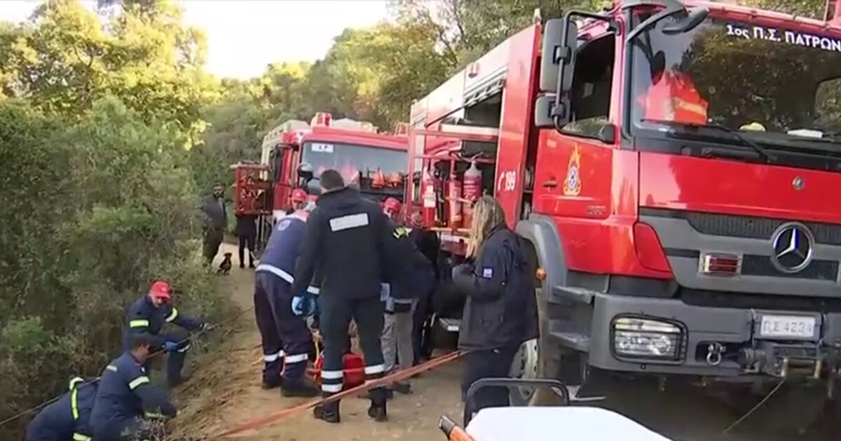 Πάτρα: Δύο τραυματίες από πτώση αυτοκινήτου σε χαράδρα