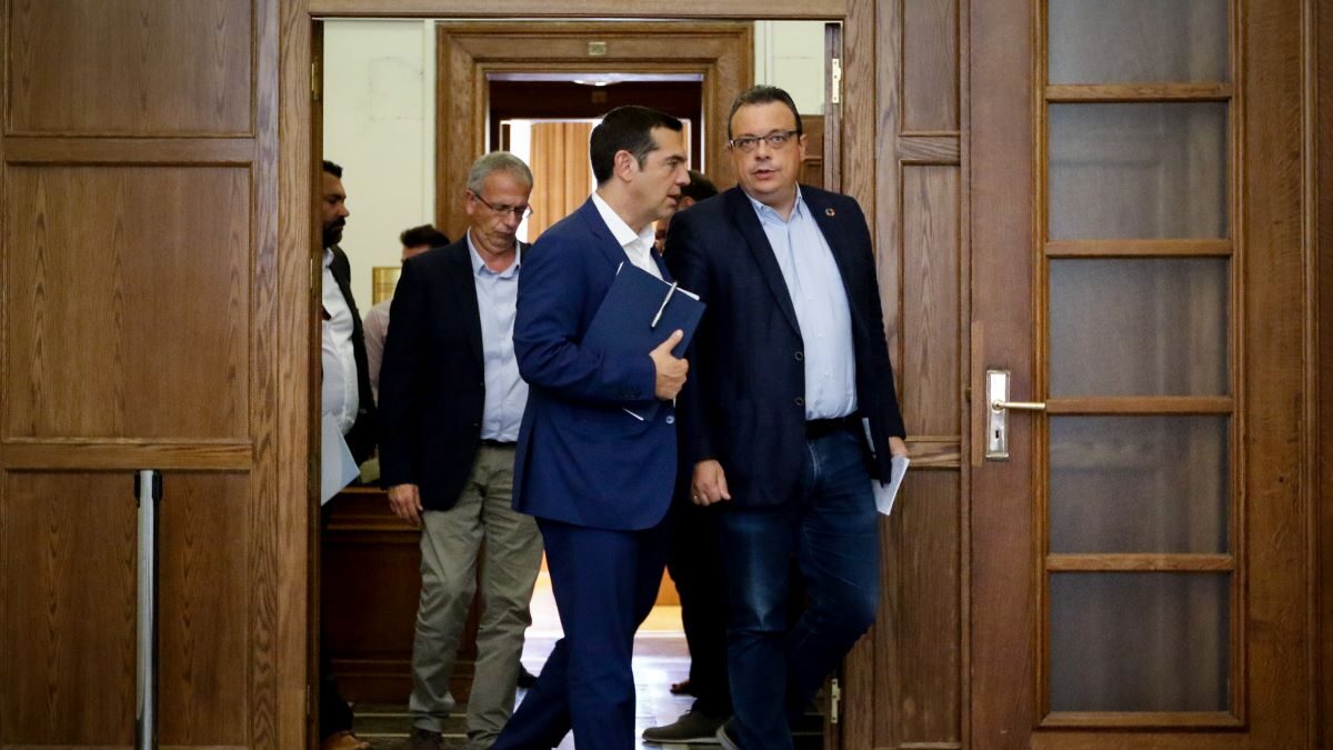 Ο ΣΥΡΙΖΑ περνά στην αντεπίθεση με αιχμή του δόρατος την κυβερνητική του θητεία