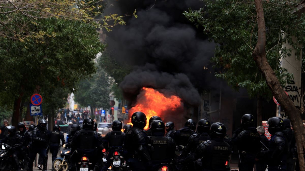 84 προσαγωγές και 41 συλλήψεις πριν την έναρξη του συλλαλητηρίου στην Αθήνα