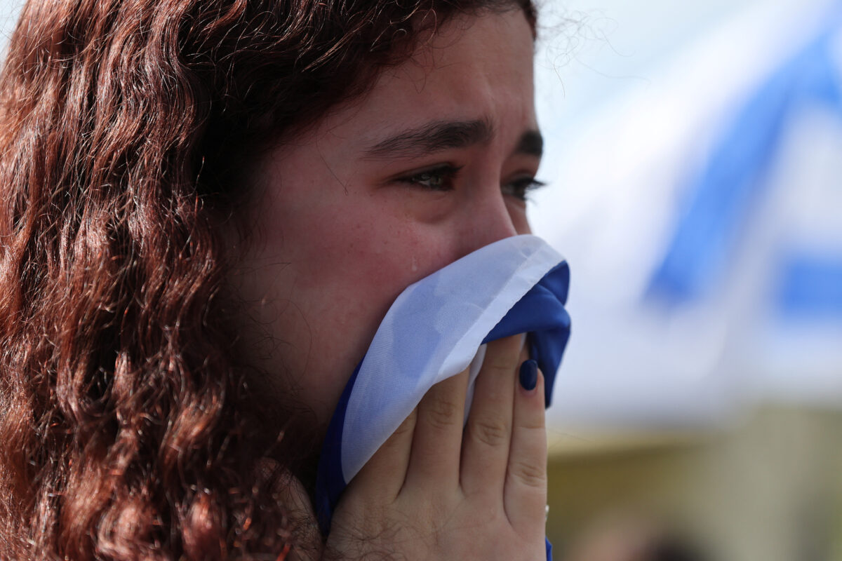 Ισραηλινοί πολίτες υποδοχή σορών ομήρων