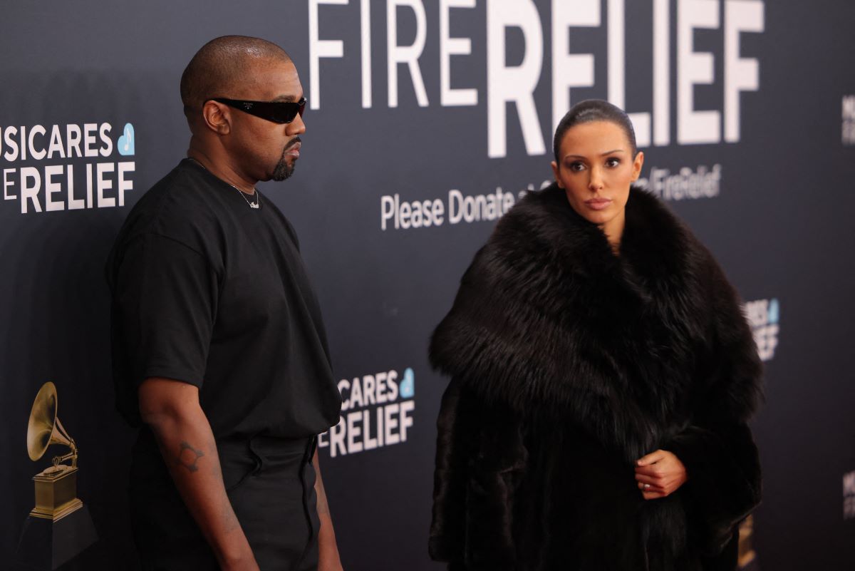 Ο ράπερ Kanye West με τη σύζυγό του, Bianca Censori