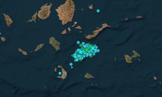 Ισχυροί σεισμοί 5 και 5,3 Ρίχτερ στις Κυκλάδες, αισθητοί στην Αθήνα
