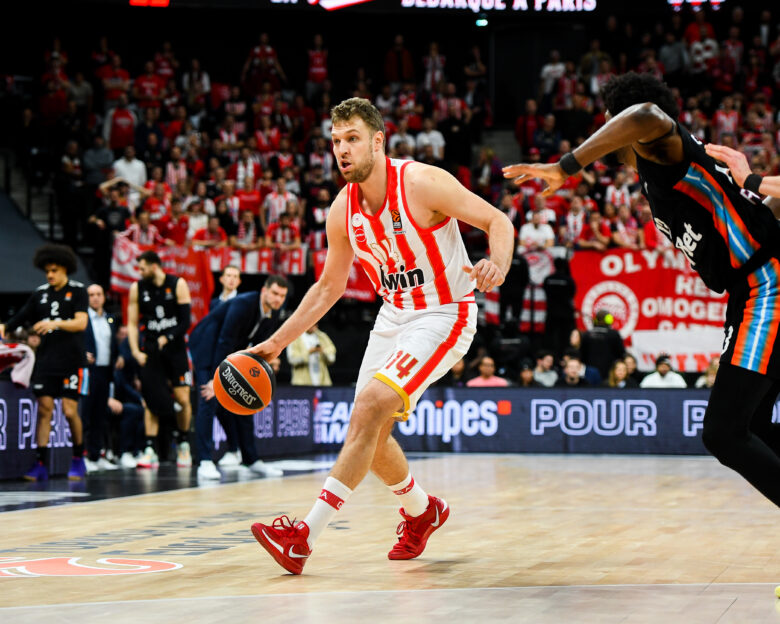 Παρί – Ολυμπιακός live για την 25η αγωνιστική της Euroleague