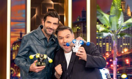 «The 2Night Show»: Νίκος Κουρής και Ελεονώρα Ζουγανέλη καλεσμένοι του Γρηγόρη Αρναούτογλου