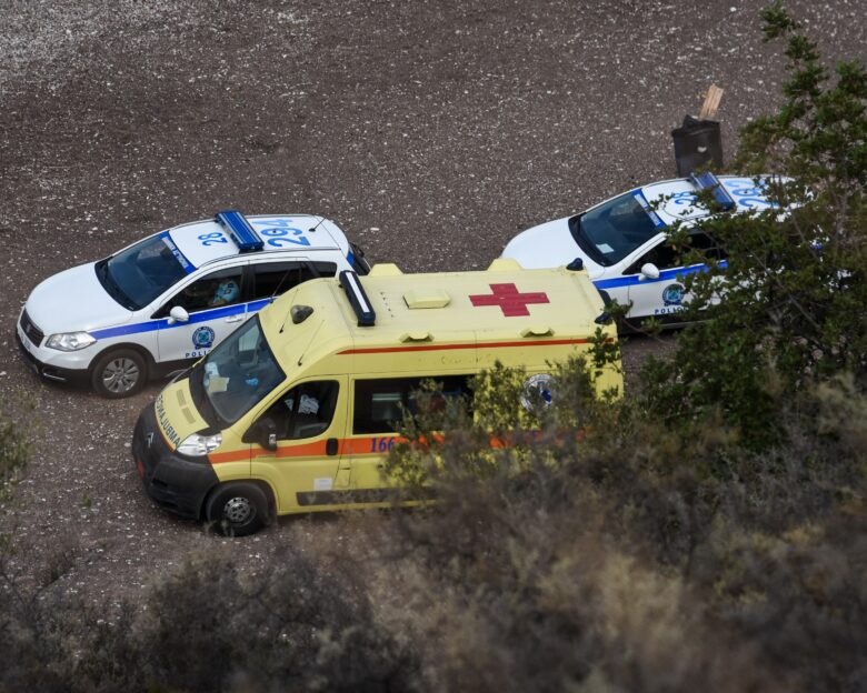 Τροχαίο στον Καρέα: Νεκρός 79χρονος που παρασύρθηκε από αυτοκίνητο