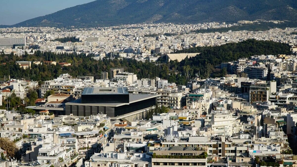 Πώς δημογραφία και πολεοδομία παίζουν καθοριστικό ρόλο στη στεγαστική κρίση