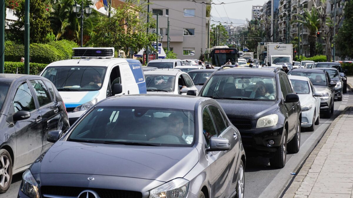 ΑΑΔΕ: Ψηφιακοί έλεγχοι για αποδείξεις σε πάρκινγκ, πλυντήρια, συνεργεία αυτοκινήτων – Πως θα λειτουργεί το ψηφιακό πελατολόγιο