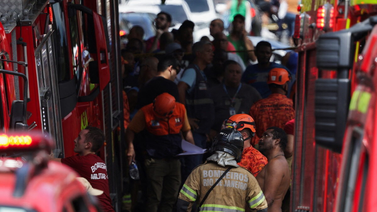 Βραζιλία: Δεκάδες τραυματίες από φωτιά σε εργοστάσιο με αποκριάτικες στολές