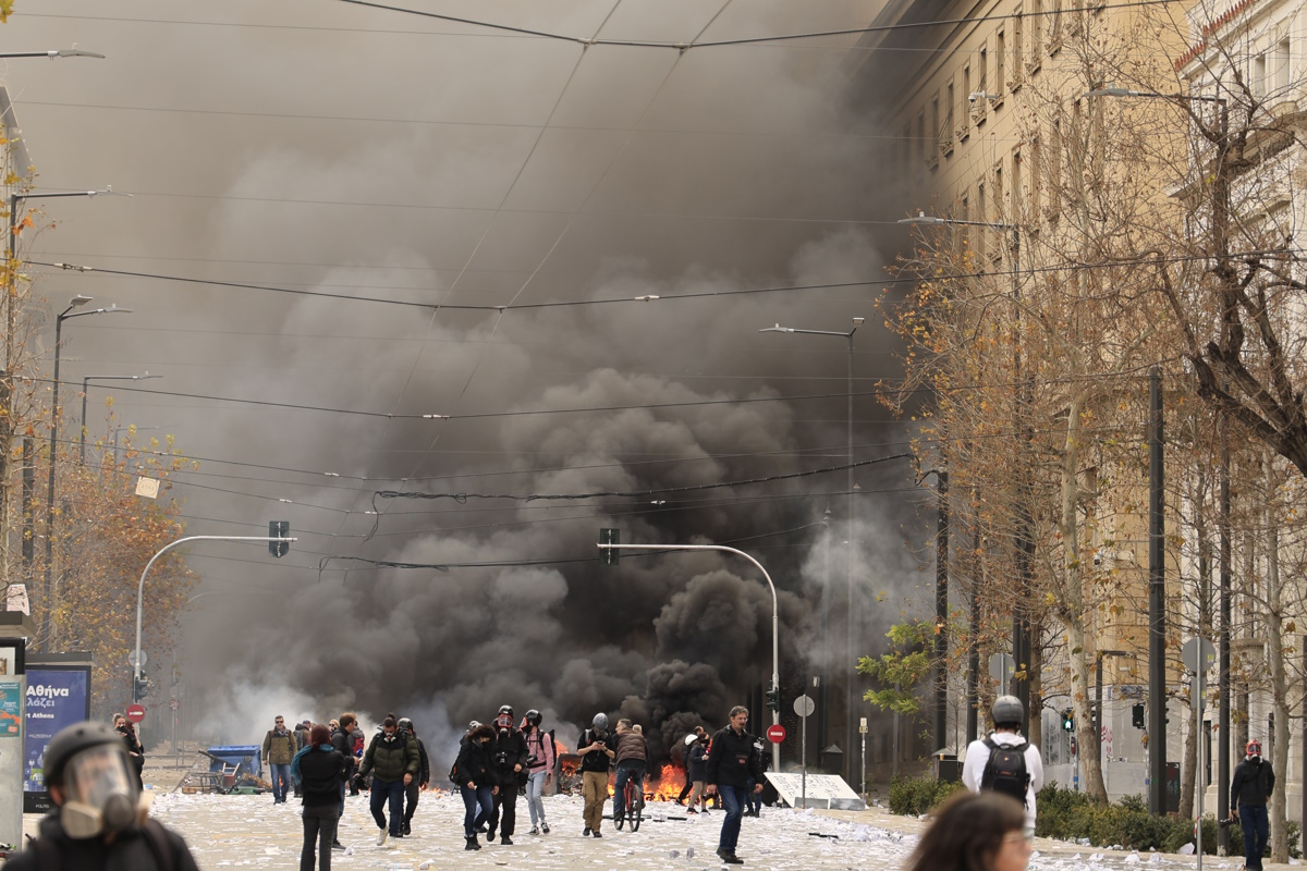 Επεισόδια στο Σύνταγμα