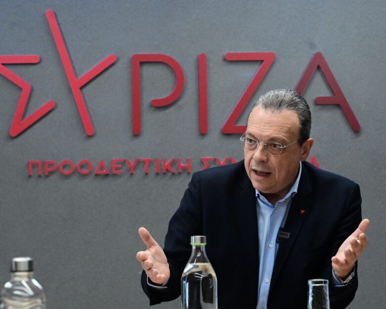 ΣΥΡΙΖΑ: «Σκληρό ροκ» κατά της κυβέρνησης για τα Τέμπη – «Τέλος τα παρακάλια και οι προτάσεις»