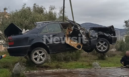 Τροχαίο στη Φυλή: «Τα παιδιά γύριζαν από διασκέδαση, όλοι είμαστε πολύ χάλια» λέει η θεία του 15χρονου που σκοτώθηκε