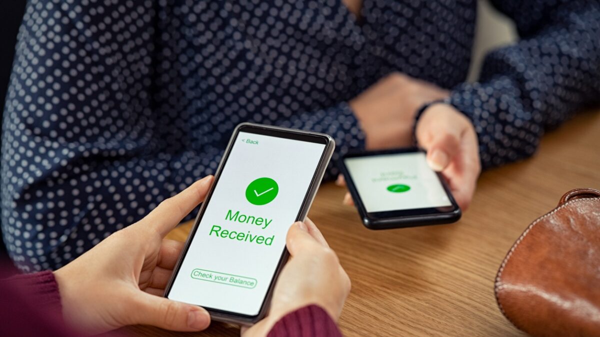 Mobile money: Παγκόσμιος χορός τρισεκατομμυρίων εκτός τραπεζικού συστήματος