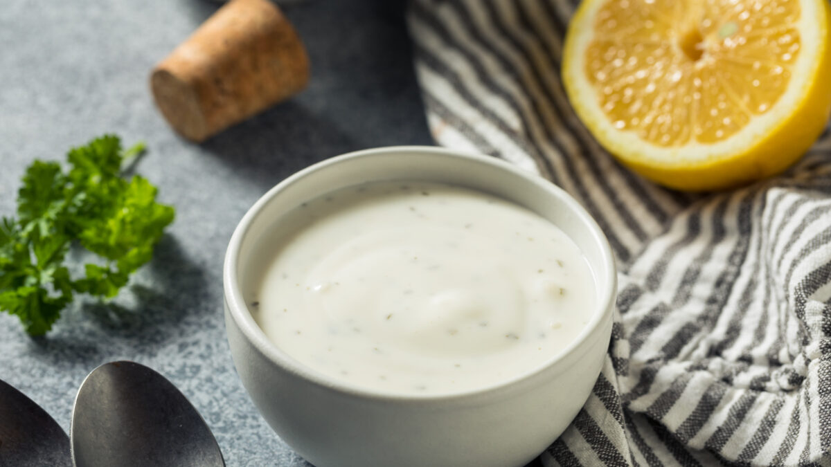 Ranch dressing: Η πιο δημοφιλής σάλτσα στις ΗΠΑ