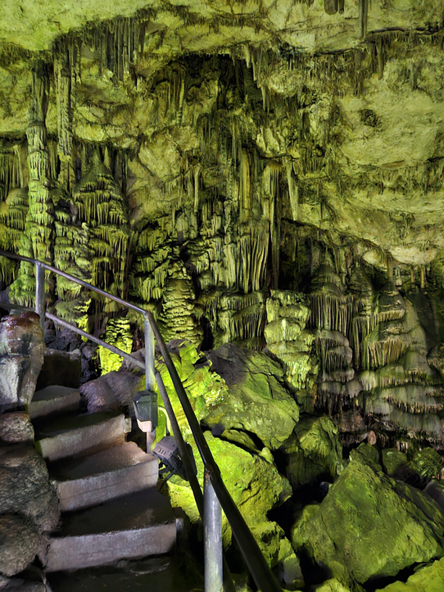 Zeus cave greece