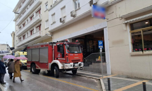 Ιωάννινα: 45χρονη έπεσε στον φωταγωγό από τον 2ο όροφο ξενοδοχείου για να γλιτώσει από τις απειλές του άνδρα της