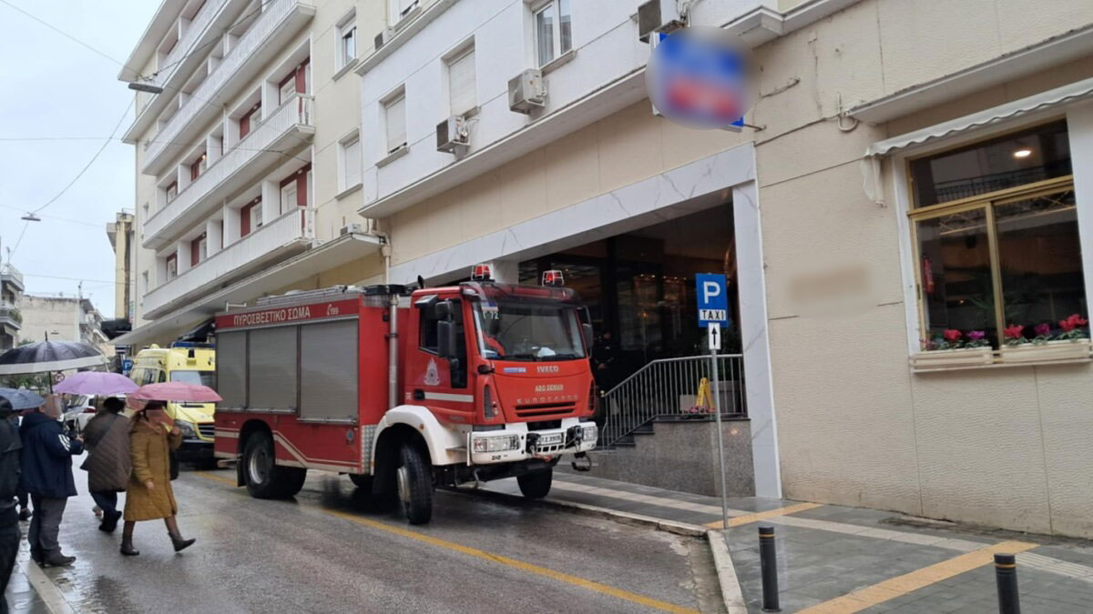 Ιωάννινα: 45χρονη έπεσε στον φωταγωγό από τον 2ο όροφο ξενοδοχείου για να γλιτώσει από τις απειλές του άνδρα της