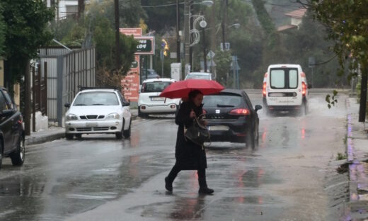 Καιρός: Νέες ισχυρές καταιγίδες στα δυτικά από το βράδυ του Σαββάτου έως την Κυριακή –  Προσοχή συνιστά ο Θοδωρής Κολυδάς