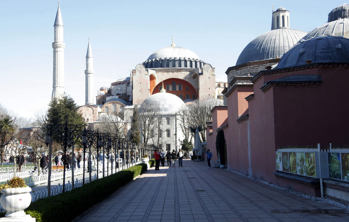 Τούρκος γεωλόγος δεν αποκλείει τσουνάμι επτά μέτρων στον Μαρμαρά – «Αναμένεται σεισμός 7,6 Ρίχτερ»