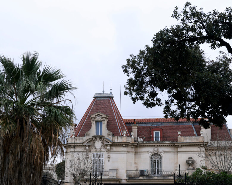 Συνελήφθησαν δύο Γάλλοι για την επίθεση με μολότοφ στο ρωσικό προξενείο της Μασσαλίας