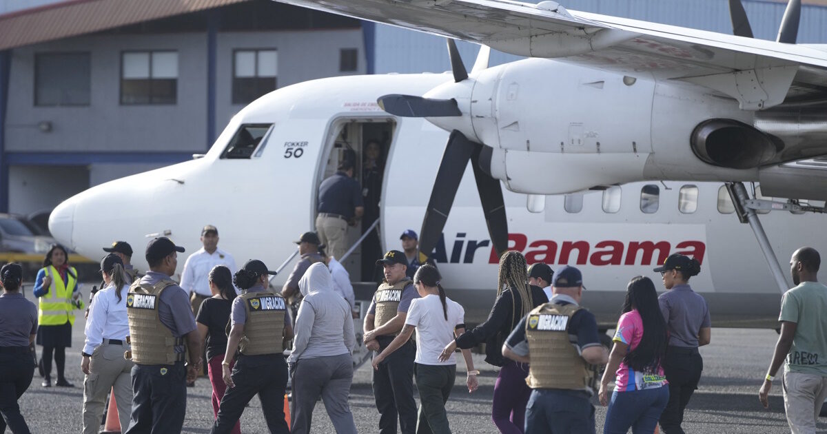 ΗΠΑ: Τουλάχιστον 211 Έλληνες στη λίστα απελάσεων