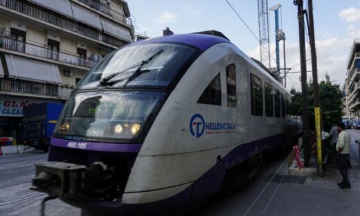 Προαστιακός: Η απάντηση της Hellenic Train για το βαγόνι που γέμισε καπνούς – «Υπήρξε ζήτημα στο σύστημα κλιματισμού»