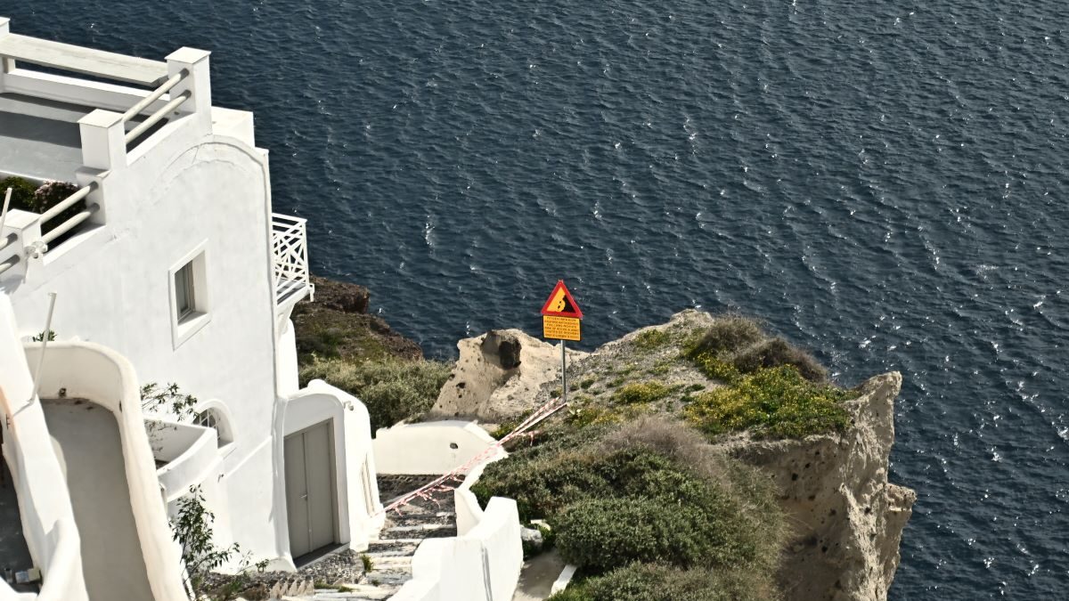 Σεισμοί στις Κυκλάδες: «Καμία αύξηση στις τιμές των ακτοπλοϊκών» – Τα 8 μέτρα του υπουργείου Ναυτιλίας