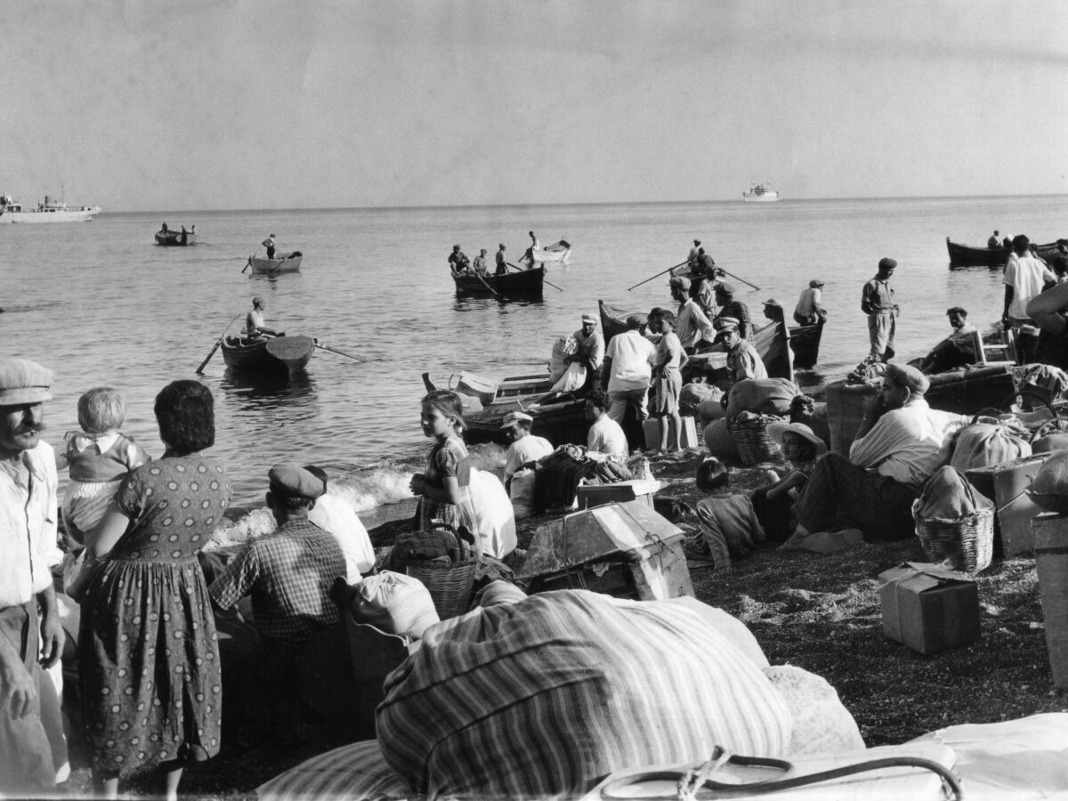 Σεισμός στη Σαντορίνη το 1956: Η κόρη του Παντελή Ζερβού θάφτηκε ζωντανή και το ανακάλυψαν στην εκταφή