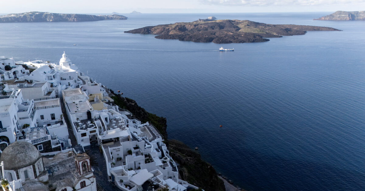 Εντυπωσιακή άνοδος της αγοράς στην Ελλάδα – Τι προσελκύει τους επενδυτές