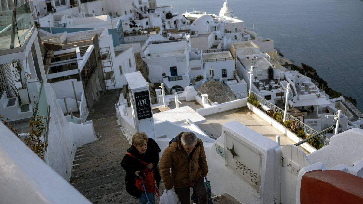 Σεισμοί στη Σαντορίνη: Ταξιδιωτική οδηγία εξέδωσε το γερμανικό ΥΠΕΞ – Σε ποιες περιπτώσεις γίνεται δωρεάν ακύρωση