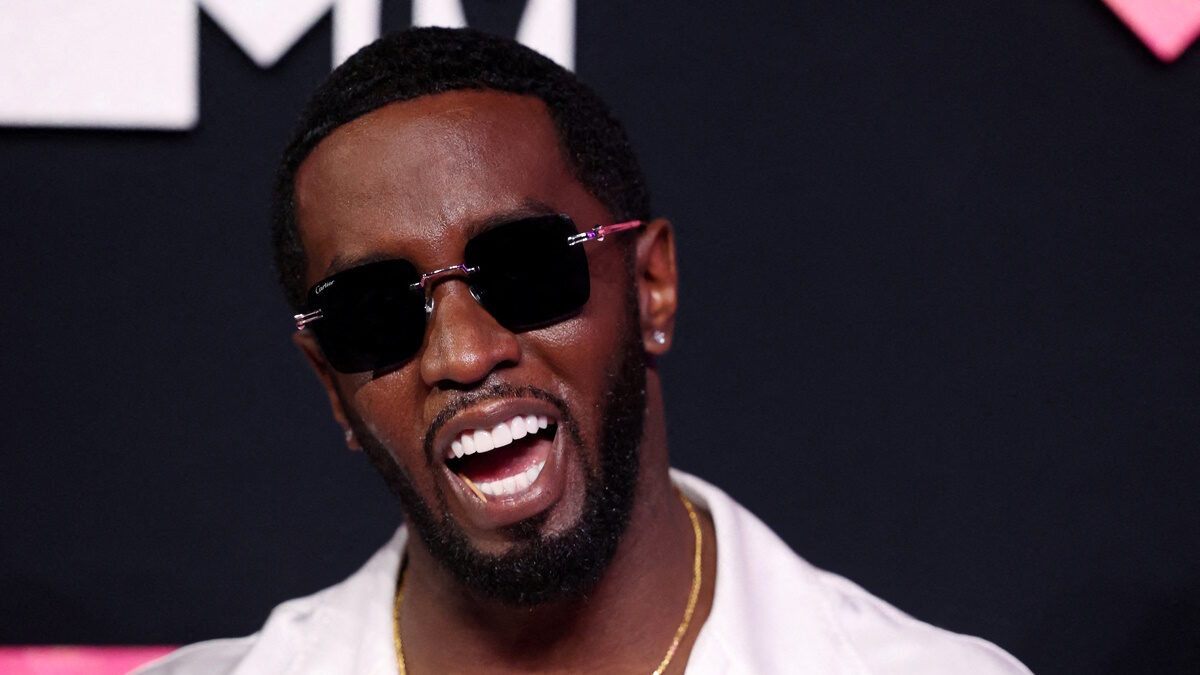 Ο Sean «Diddy» Combs μήνυσε το NBC για 100 εκατομμύρια δολάρια για συκοφαντική δυσφήμιση σε ντοκιμαντέρ