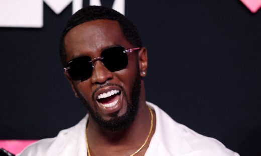 Ο Sean «Diddy» Combs μήνυσε το NBC για 100 εκατομμύρια δολάρια για συκοφαντική δυσφήμιση σε ντοκιμαντέρ