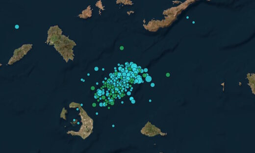 Νέος σεισμός 4,3 Ρίχτερ στη Σαντορίνη: «Συνηθισμένο το σμήνος σεισμών στην Ελλάδα»